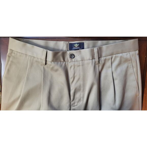 DOCKERS Signature Khaki D3 Classic Fit Pants / Slacks Men's Size 34 X 33 - Picture 16 of 16